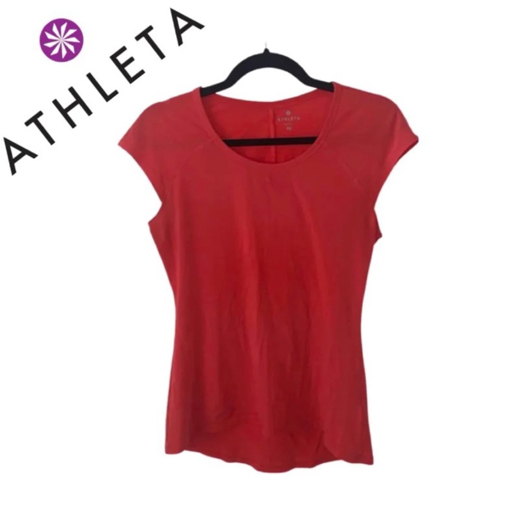 Athleta Short Sleeve Activewear Top